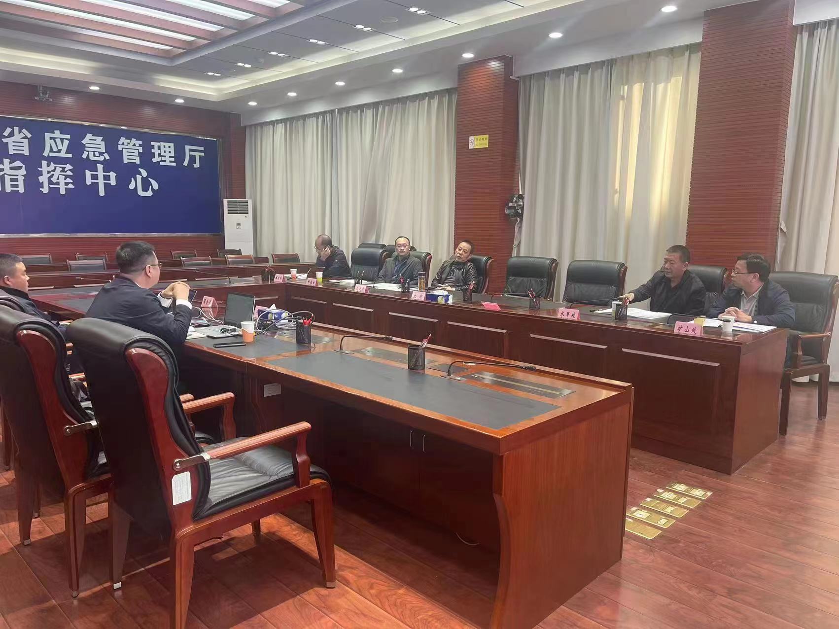 集团党委委员，副总经理李忠军到云南省应急管理厅交流座谈