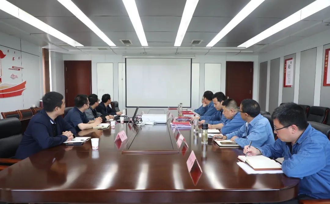 公司党支部书记、总经理李博一行赴洋县钒钛磁铁矿有限责任公司拜访客户并进行座谈交流